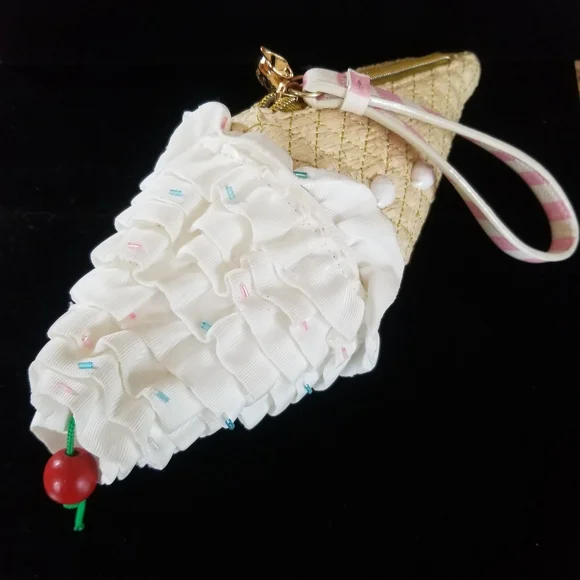 Betsey Johnson Kiss Me Till Ice Cream Wristlet - Picture 16 of 16